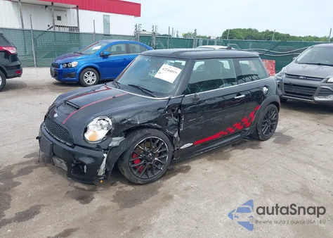 2010 Mini John Cooper Works from USA, damaged, VIN WMWMF9C52ATF97518